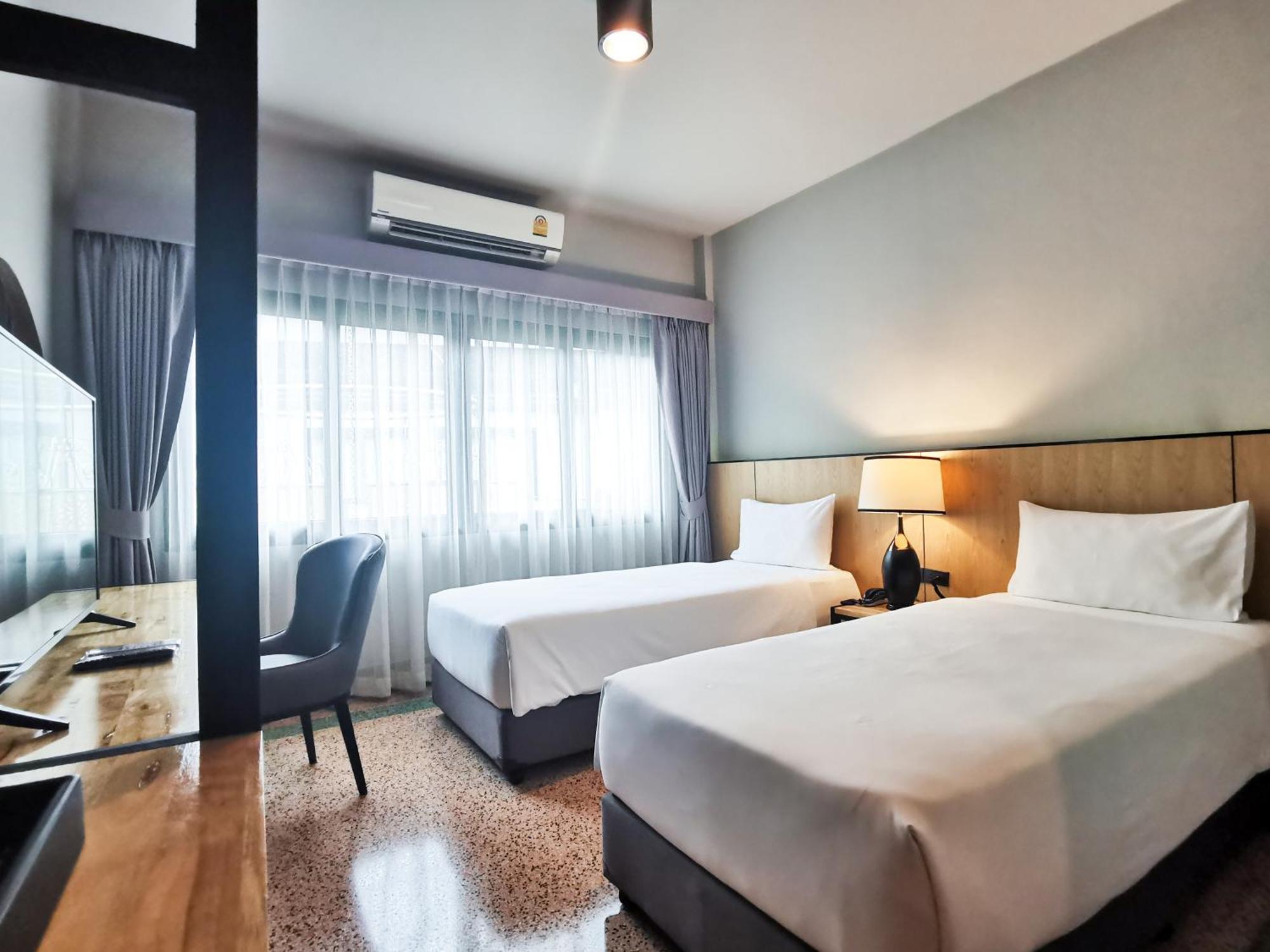 Superior Twin Room